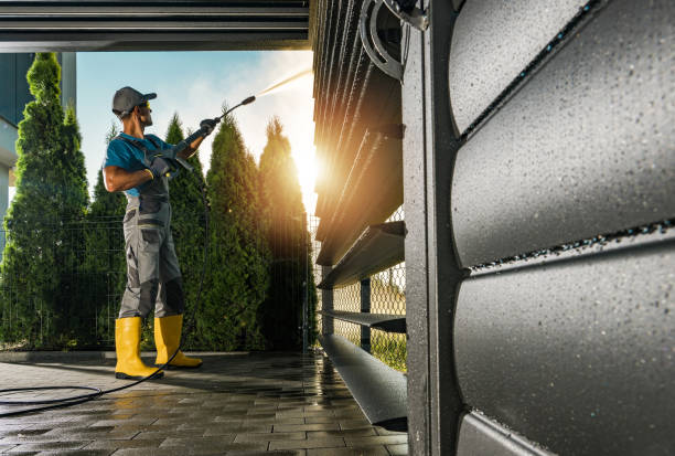 Why Choose Our Certified Pressure Washing Experts for Your Project Needs in Shelbina, MO?